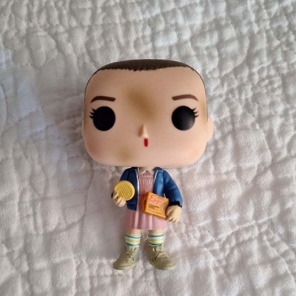 Stranger Things Eleven El Jane Eggo Waffle Season 1 No Box